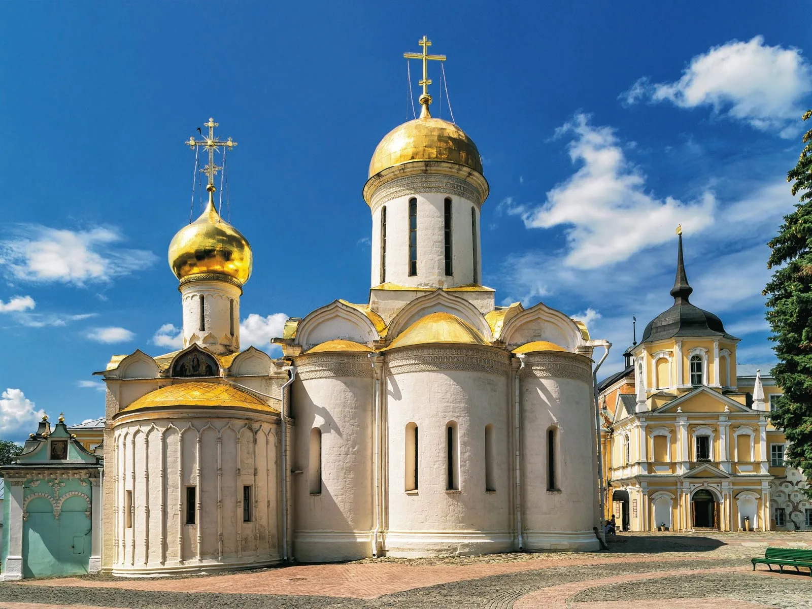 Храмы